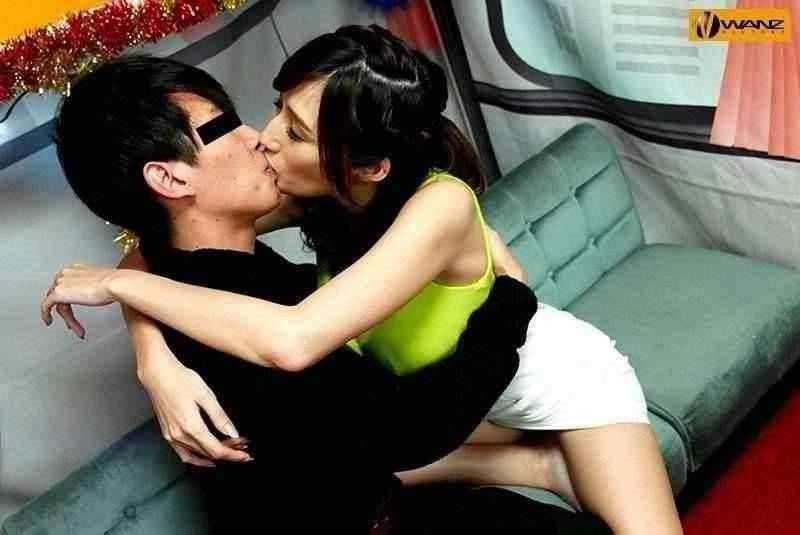 [Classic Martial Arts] Wulin Houting Flower，foursome playboy tv