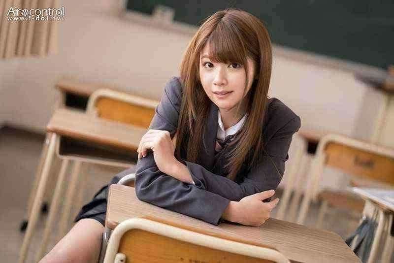 Fucking wildly in class with beautiful women，ivonamarie